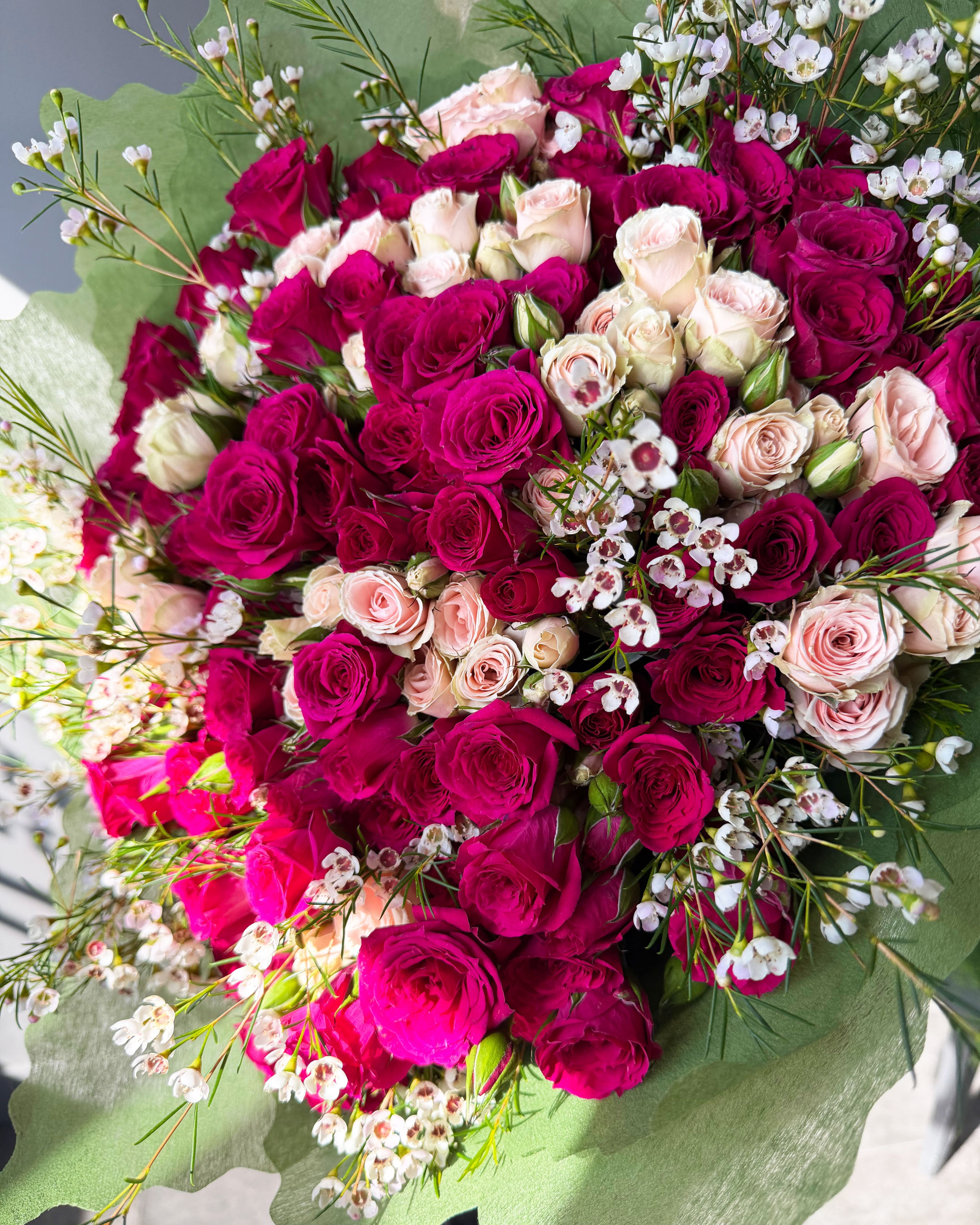 Fuchsia & Champagne Royale