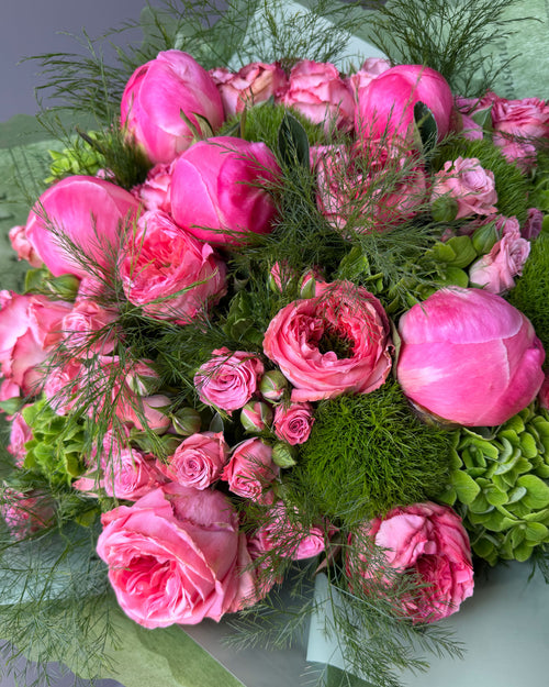 Peony Garden Luxury Bouquet