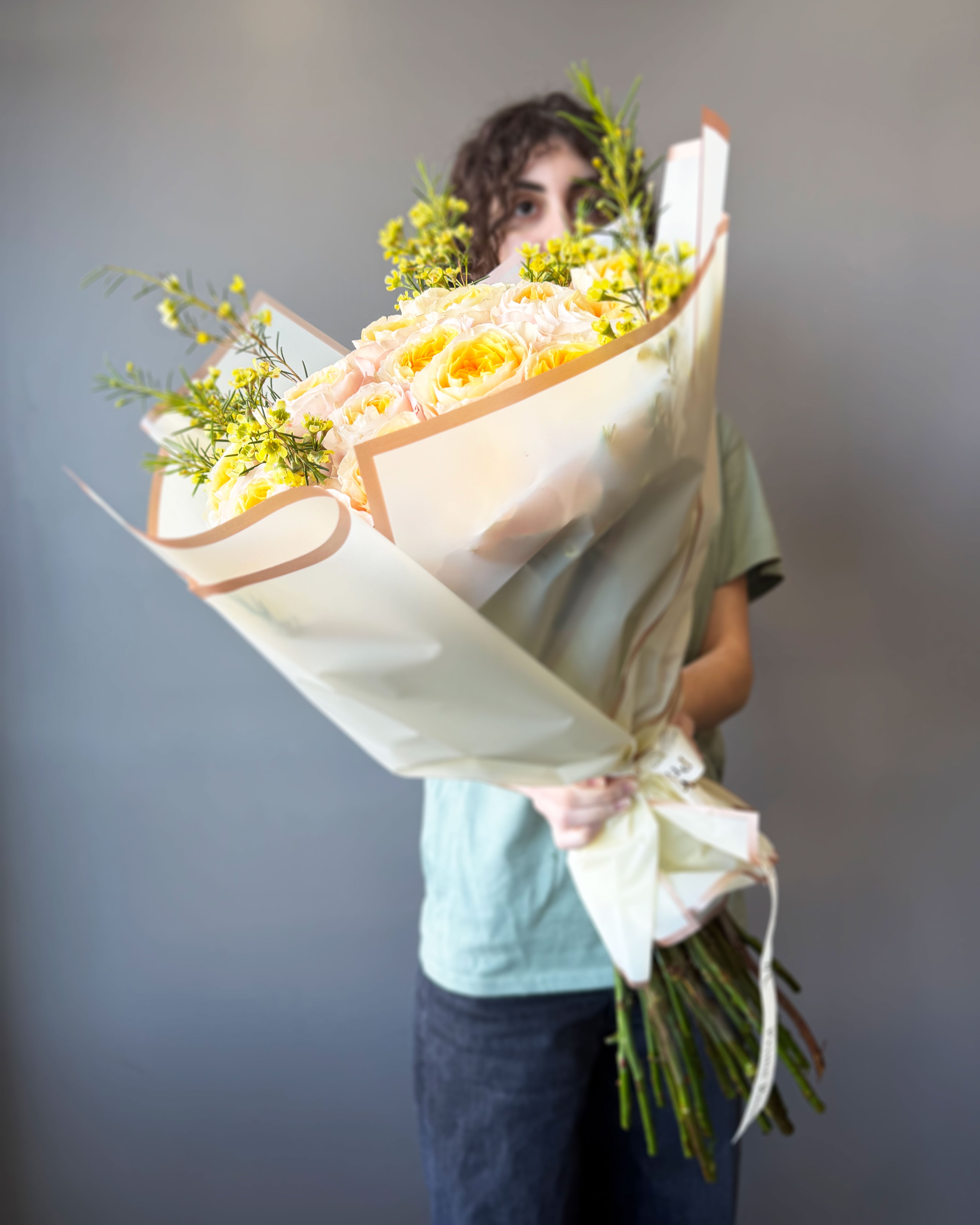 Golden Champagne Garden Roses